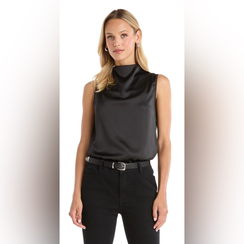 The Noli Shop Mara Silky Top in Black, Size XS